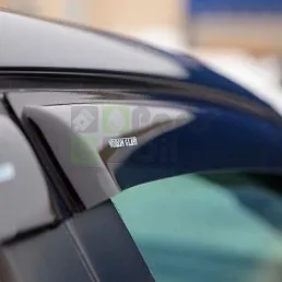 Дефлекторы окон ветровики Lada Калина Кросс VORON GLASS самокл. 4 шт.
