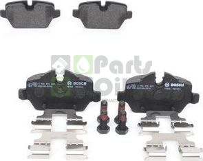 Тормозные колодки Bosch Low-Metallic задние для BMW 1 I E81E82E87E88 2004-2011. Артикул 0 986 494 269