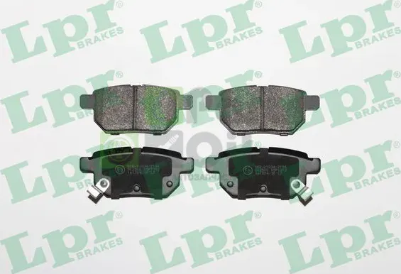 Тормозные колодки LPR задние для Toyota Prius III XW30 2012-2011. Артикул 05P1312
