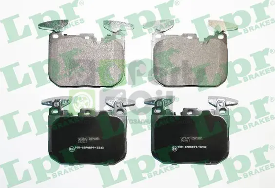 Тормозные колодки LPR передние для BMW 4 F32F33F36 2013-2024. Артикул 05P1851