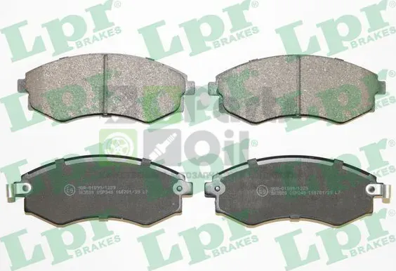Тормозные колодки LPR передние для SsangYong Korando II 1997-2006. Артикул 05P348