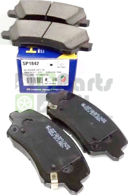 Тормозные колодки Sangsin Hi-Q передние для Hyundai Elantra V MD 2011-2015. Артикул SP1842