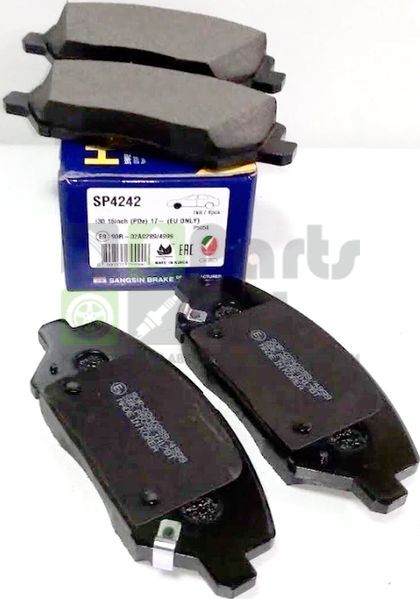 Тормозные колодки Sangsin Hi-Q передние для Hyundai i30 III 2016-2024. Артикул SP4242