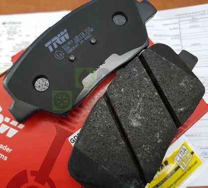 Тормозные колодки TRW COTEC передние для Kia Ceed II 2012-2018. Артикул GDB3549