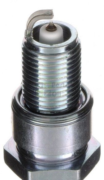 Свеча зажигания NGK 3738