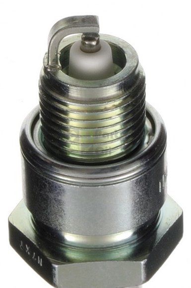 Свеча зажигания NGK BP8HS15